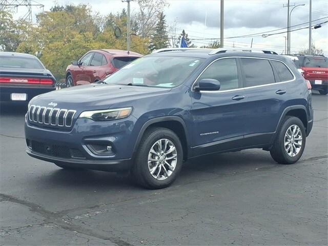 2021 Jeep Cherokee Latitude Lux photo 3