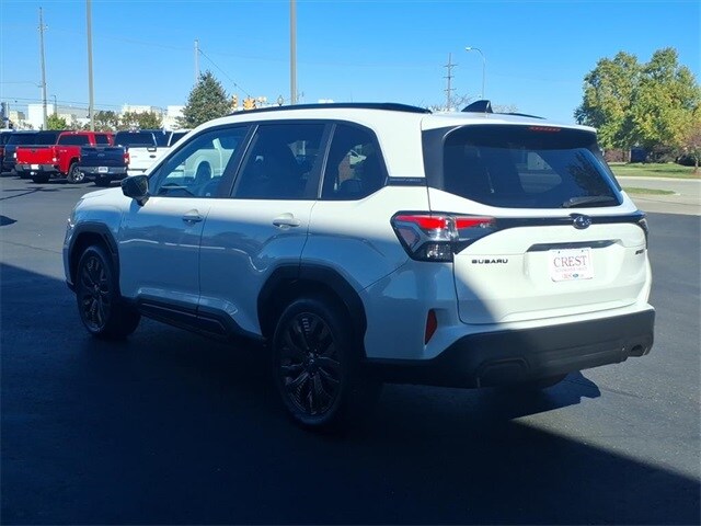 2025 Subaru Forester Sport Base photo 4