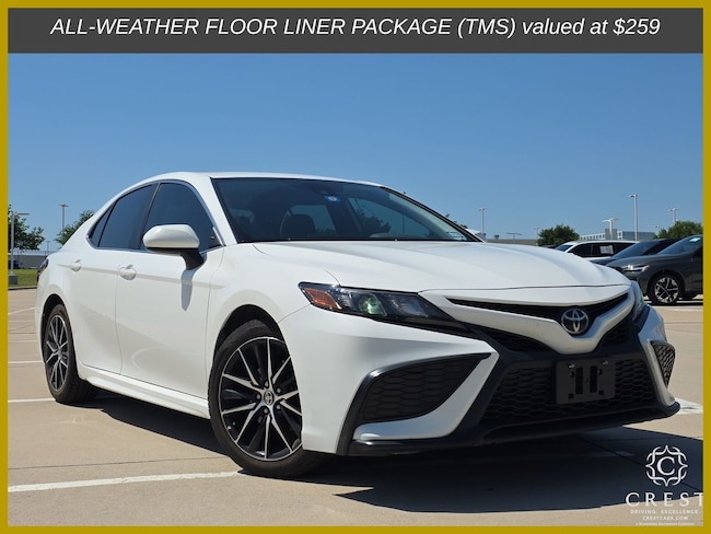 2021 Toyota Camry SE Sedan