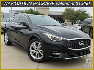 2017 INFINITI QX30 SUV