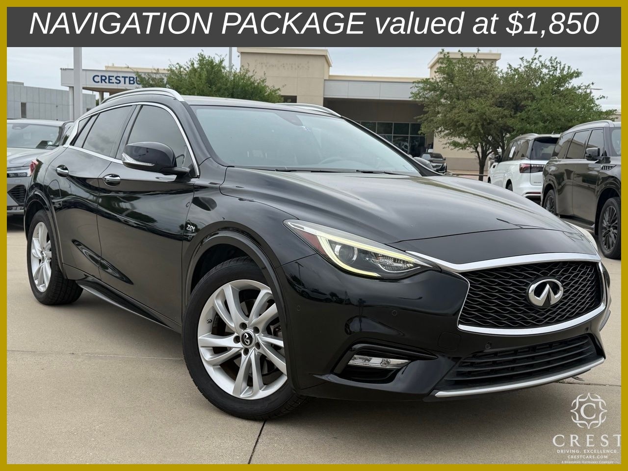 Black Obsidian 2017 INFINITI QX30 Premium FWD SUV / Crossover Front-Wheel Drive 7-Speed Automatic