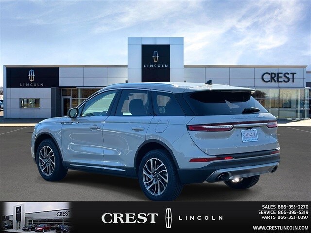 2020 Lincoln Corsair Standard photo 4