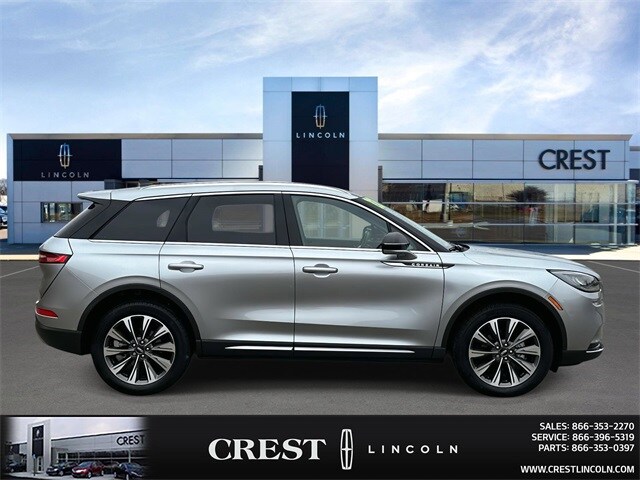 2022 Lincoln Corsair Reserve photo 2