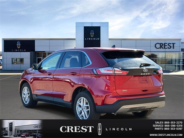 2022 Ford Edge SEL photo 4