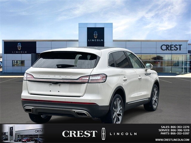 2022 Lincoln Nautilus Reserve photo 2
