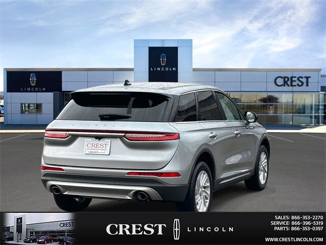 2023 Lincoln Corsair Standard photo 2