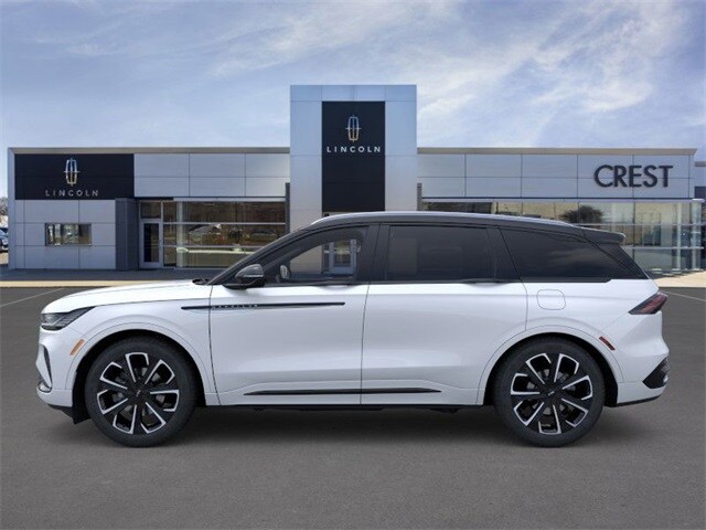 2026 Lincoln Nautilus Reserve photo 3