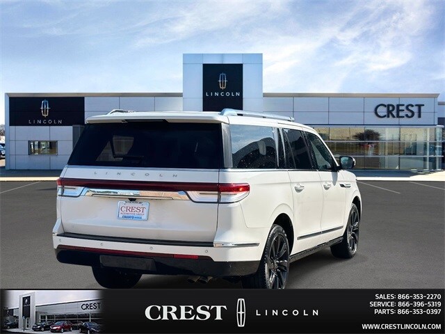 2022 Lincoln Navigator L Reserve photo 3