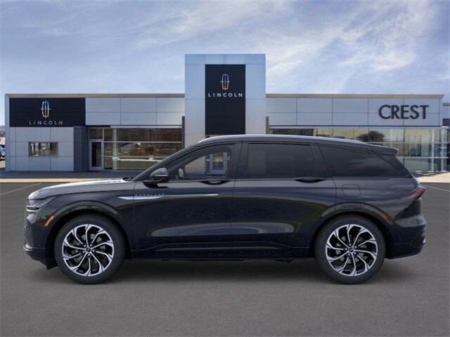 2026 Lincoln Nautilus Reserve photo 3