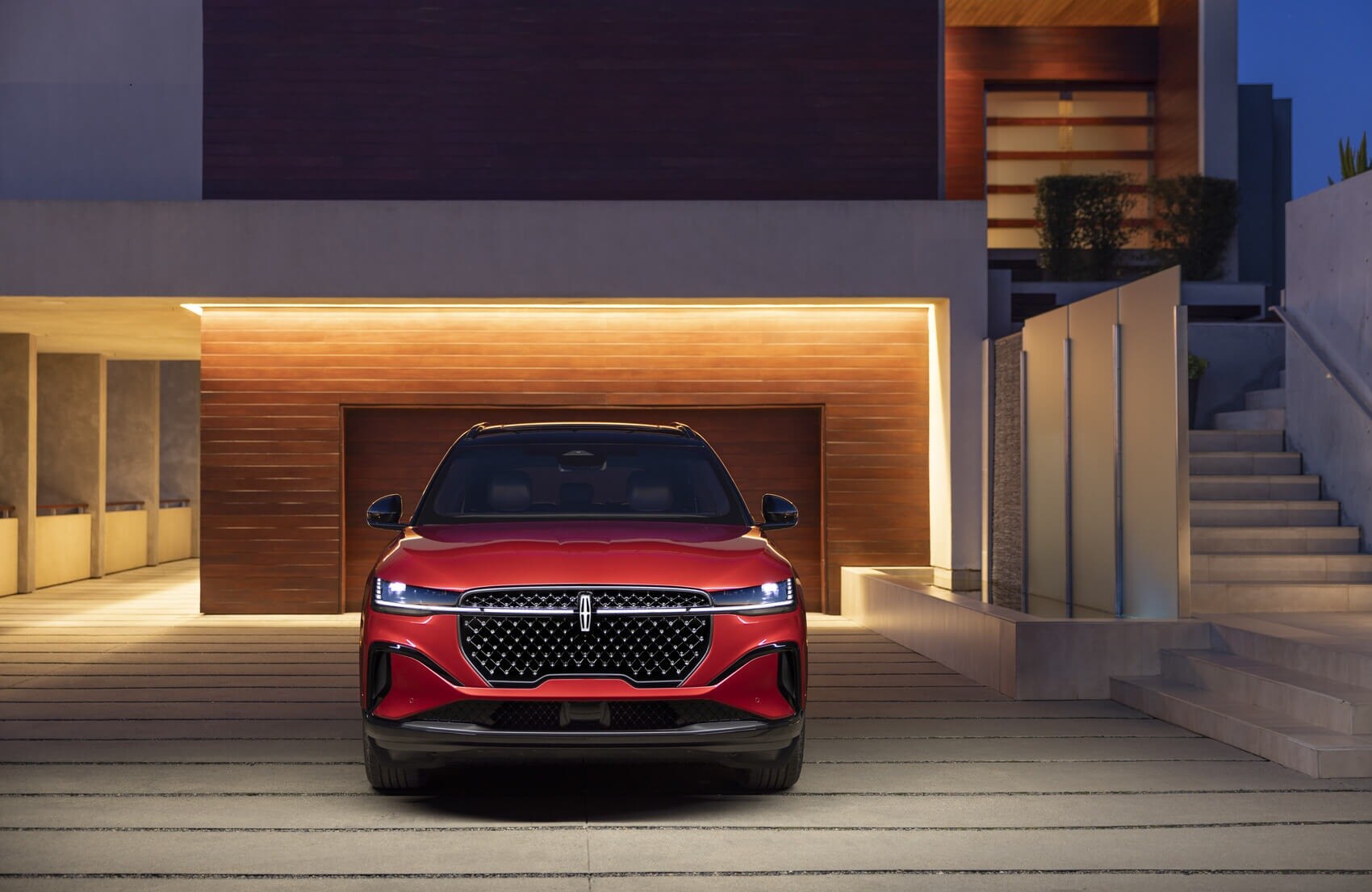 Why Choose the Lincoln Nautilus? 