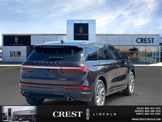 2023 Lincoln Corsair Grand Touring photo 3