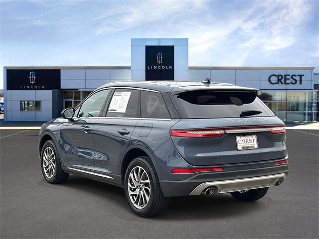 2022 Lincoln Corsair Standard photo 4