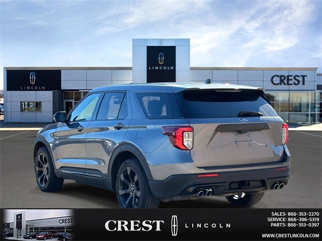 2022 Ford Explorer ST photo 3