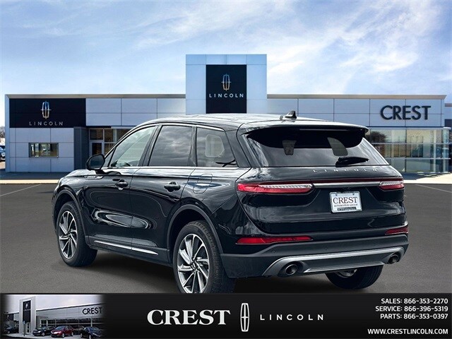 2023 Lincoln Corsair Standard photo 4
