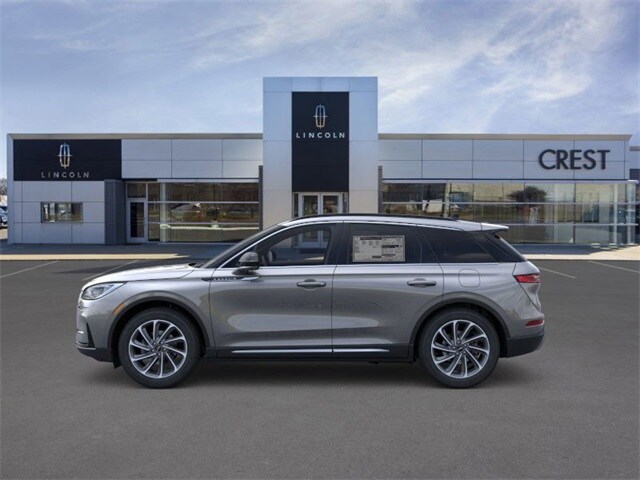 2025 Lincoln Corsair Premiere photo 3