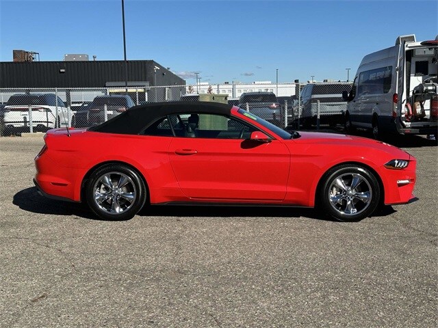 2018 Ford Mustang EcoBoost Premium Convertible photo 2