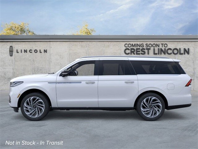 2025 Lincoln Navigator L Reserve photo 3