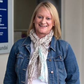 Staff member Lynn Riczo from ID_e03c5386f73f