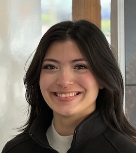 Staff member Lillian Nhok from ID_b5fe392e606e