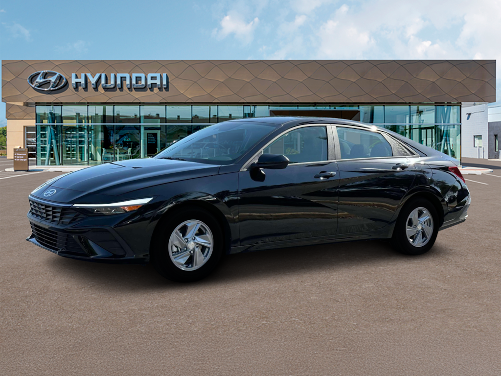 New 2025 Hyundai Elantra SE Sedan