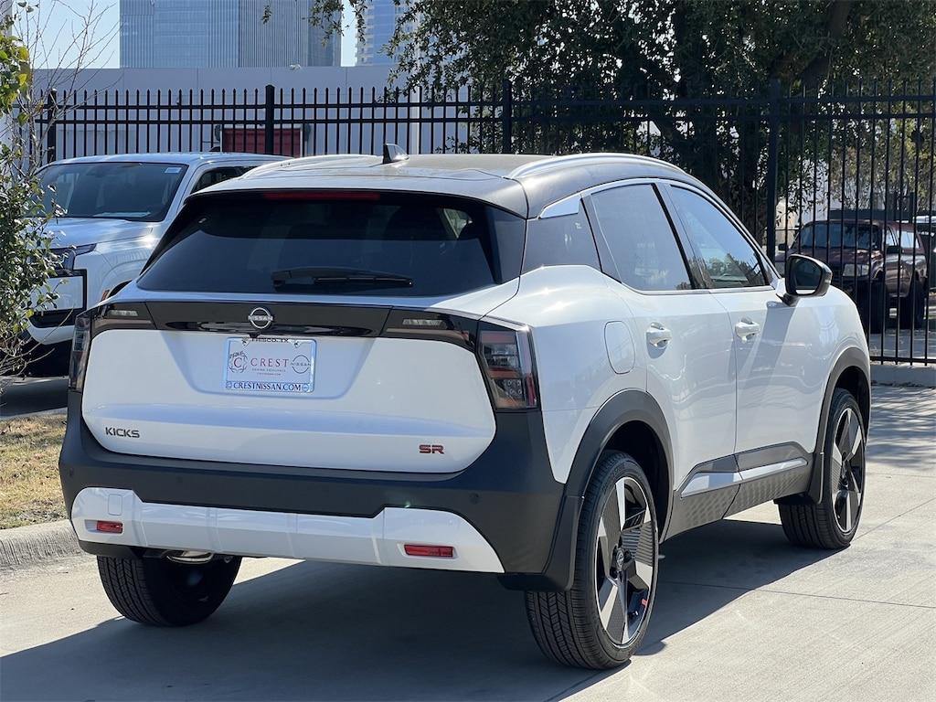 New 2026 Nissan Kicks SR SUV