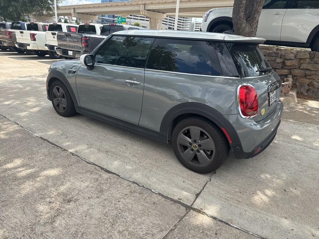 Used 2023 MINI Electric Hardtop 2 Door Signature Plus Hatchback