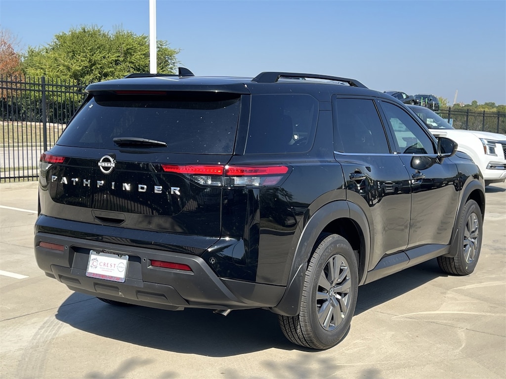 New 2025 Nissan Pathfinder SV SUV