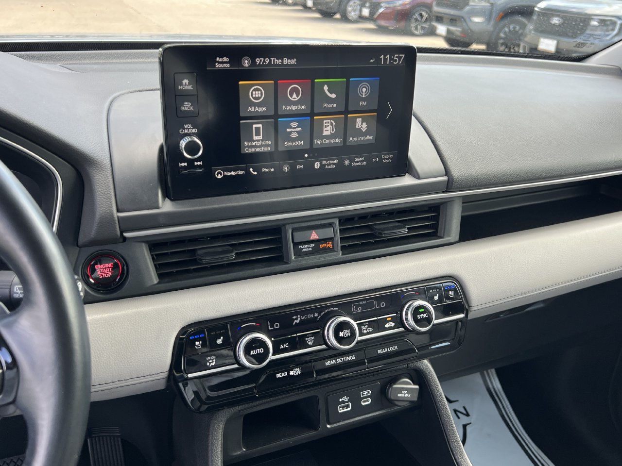 2023 Honda Pilot Elite - Photo 15