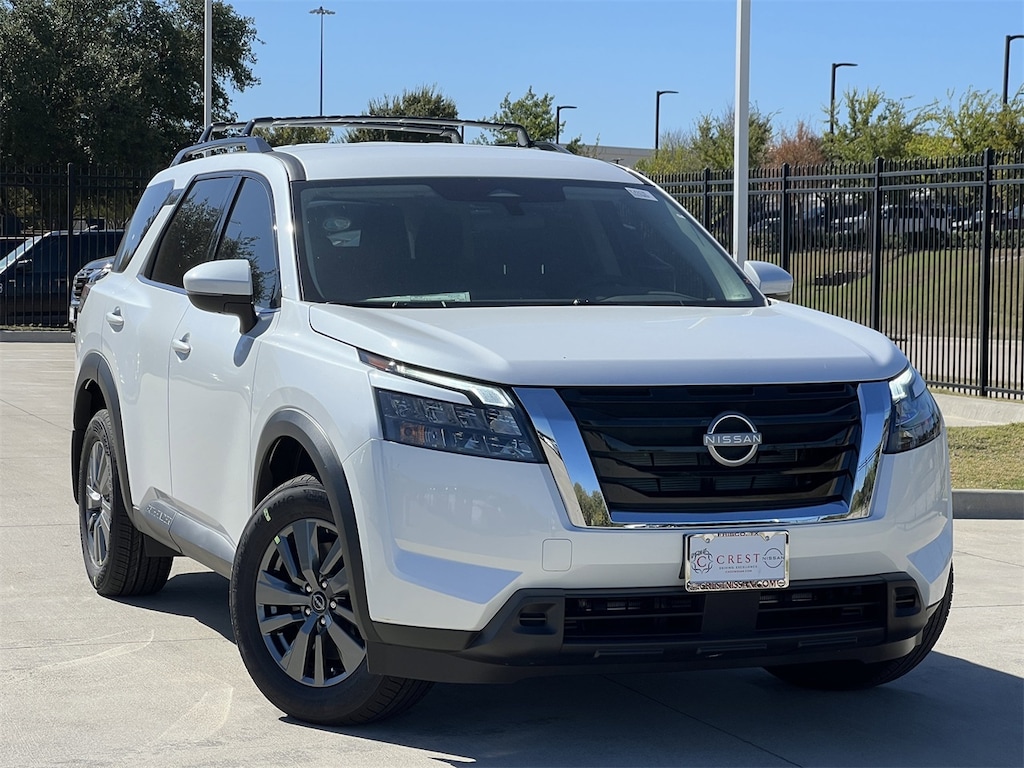 New 2025 Nissan Pathfinder SV SUV