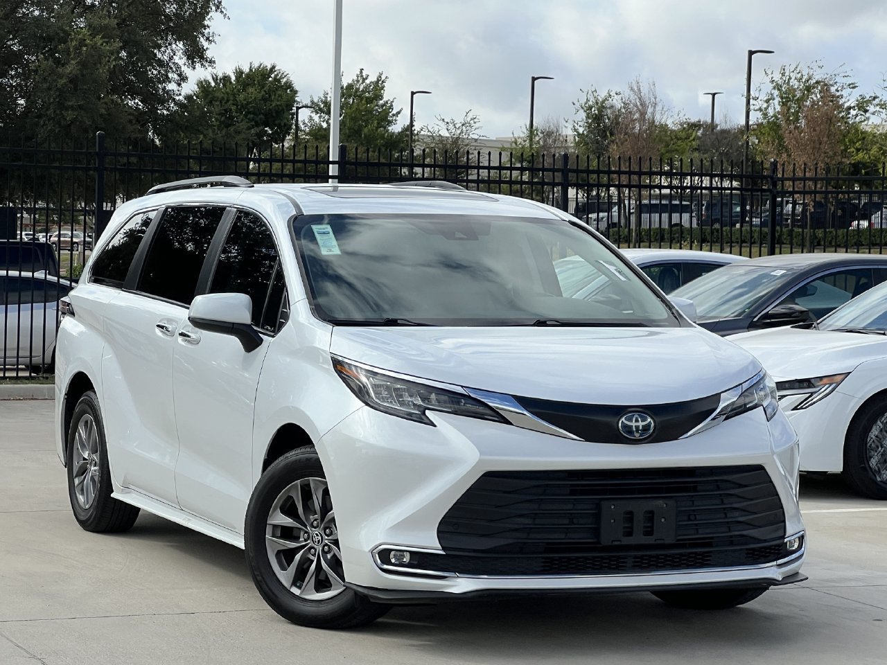 car-gallery-2