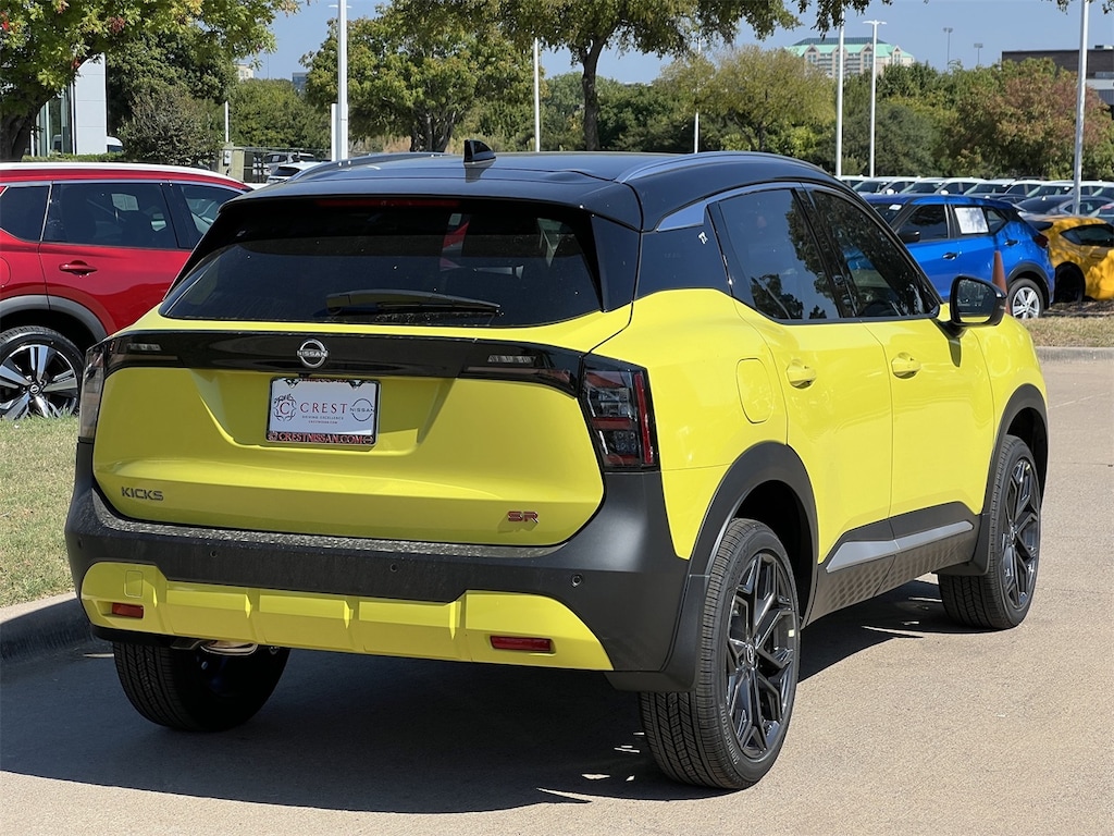 New 2026 Nissan Kicks SR SUV