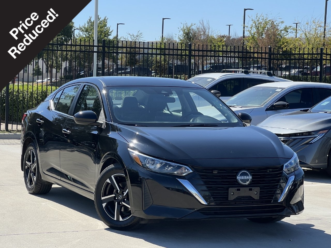2025 Nissan Sentra SV FWD