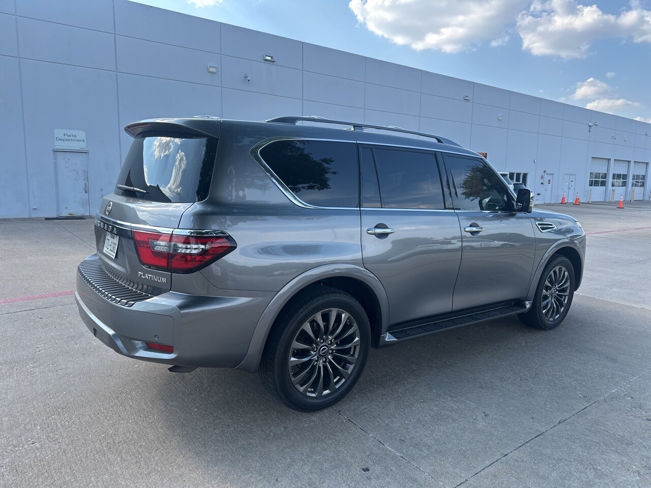 2024 Nissan Armada Platinum photo 4