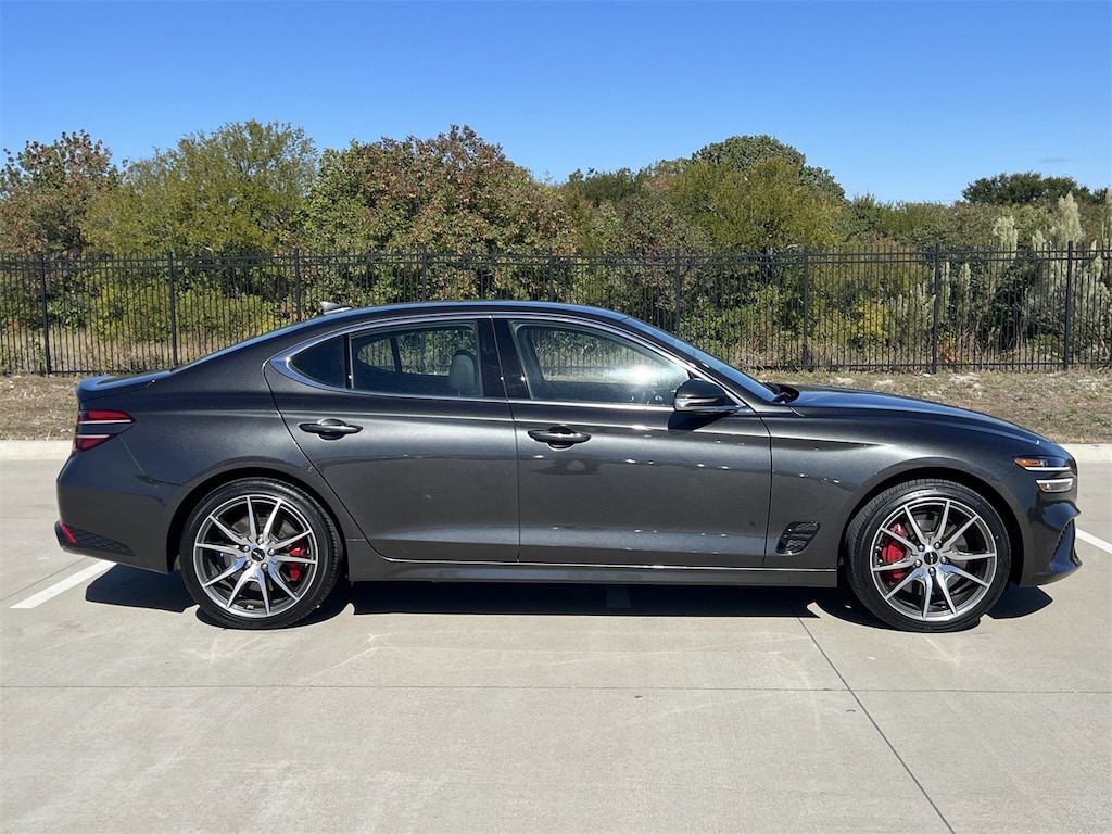 Used 2025 Genesis G70 2.5T Sedan