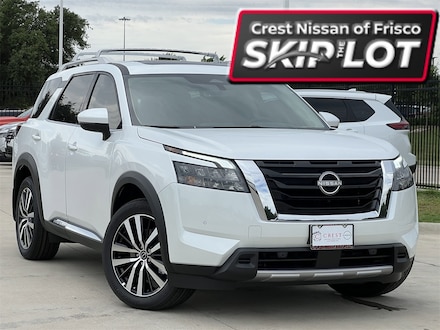 2025 Nissan Pathfinder Platinum SUV