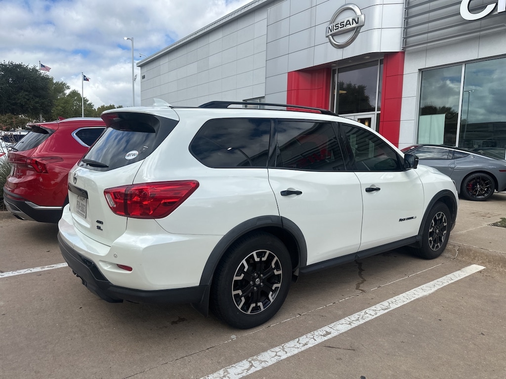 Used 2020 Nissan Pathfinder SL SUV