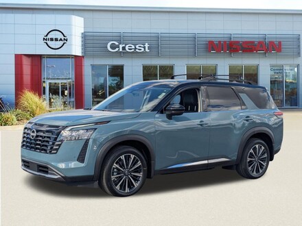 2026 Nissan Pathfinder Platinum SUV
