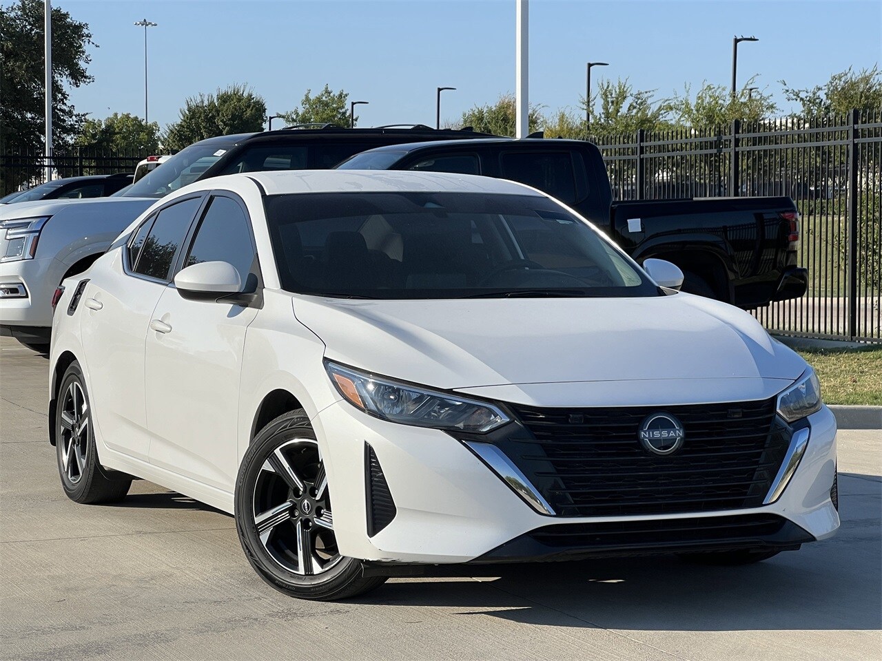 2024 Nissan Sentra SV photo 2