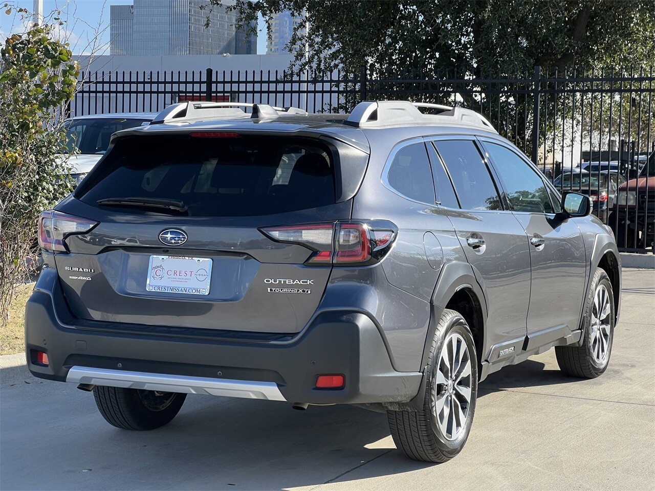 2025 Subaru Outback Touring XT photo 4