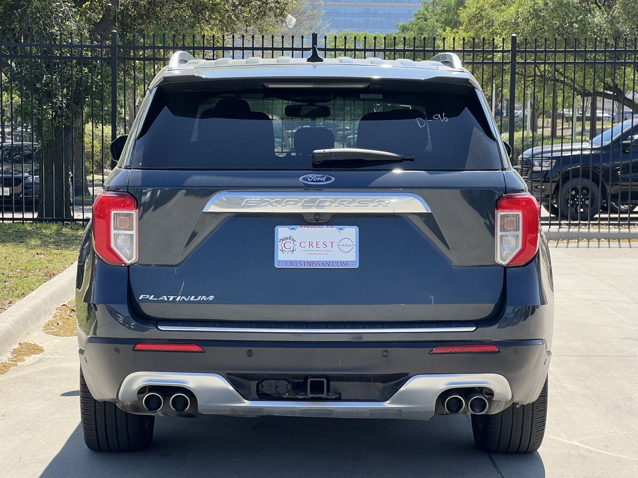 View vehicle photo 5