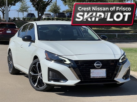 2025 Nissan Altima SR Sedan