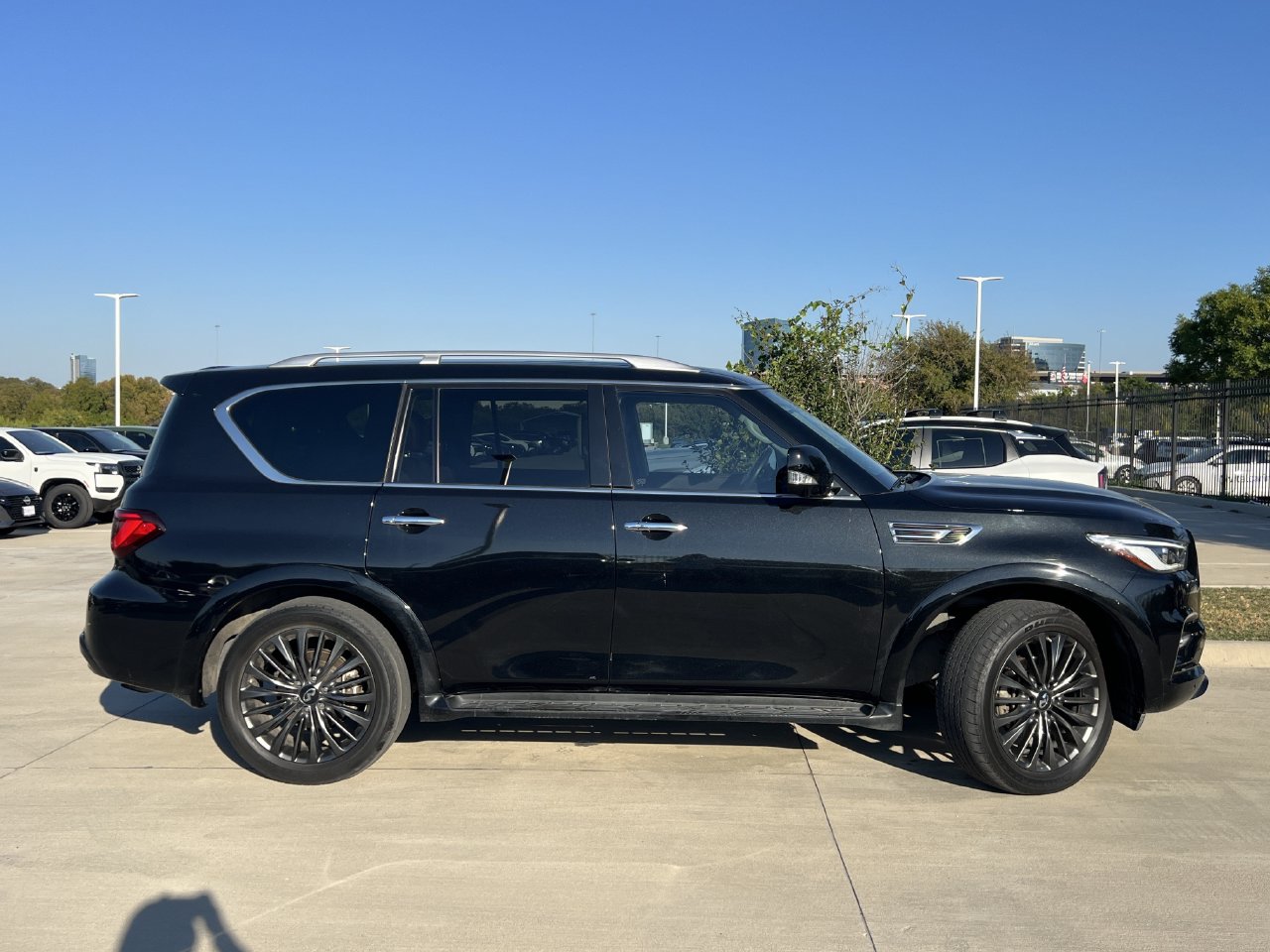 Used 2022 INFINITI QX80 Premium Select SUV