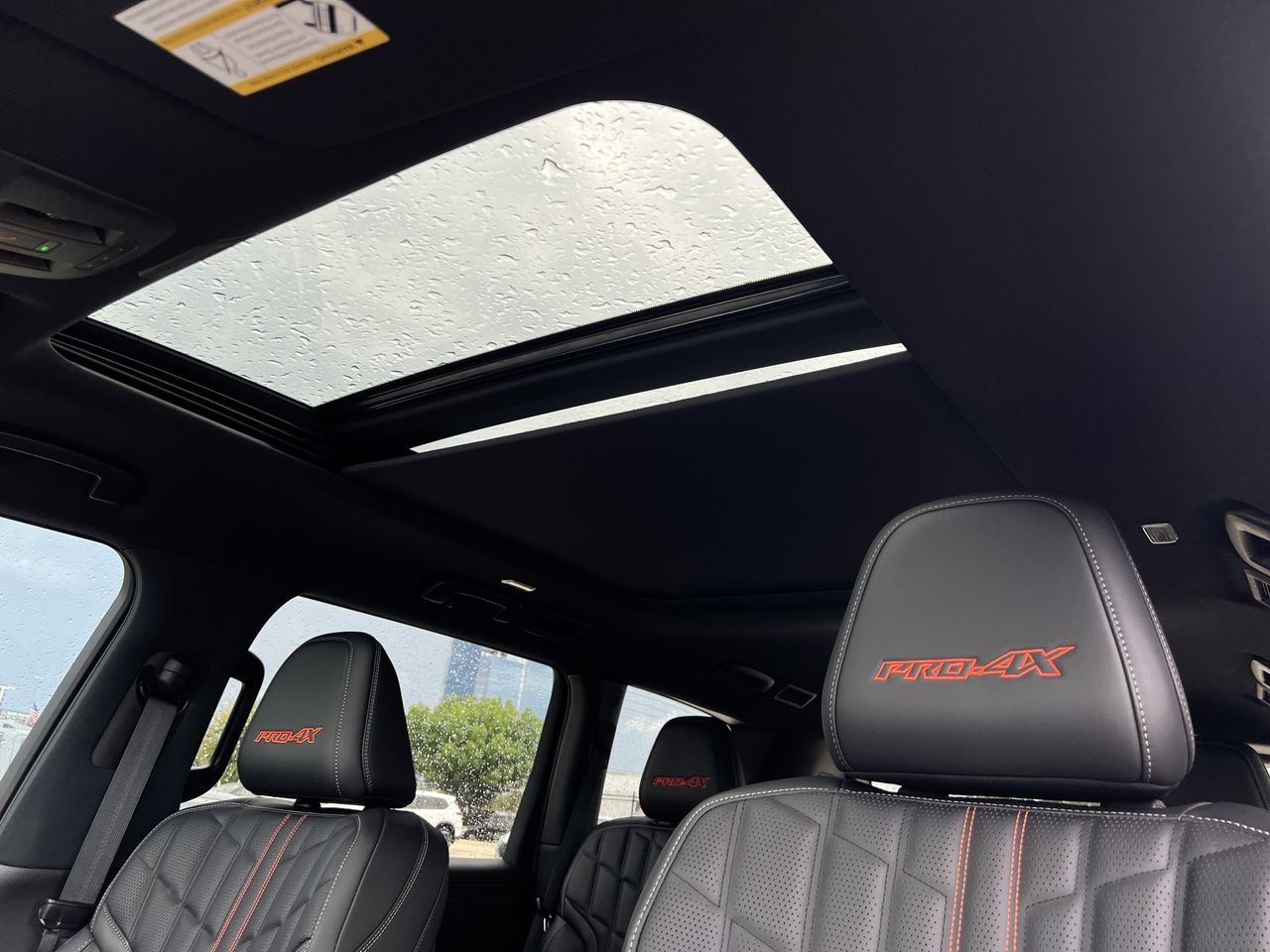 2026 Nissan Armada PRO-4X - Photo 15