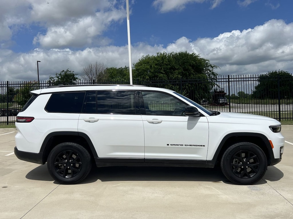 Used 2024 Jeep Grand Cherokee L Altitude X SUV
