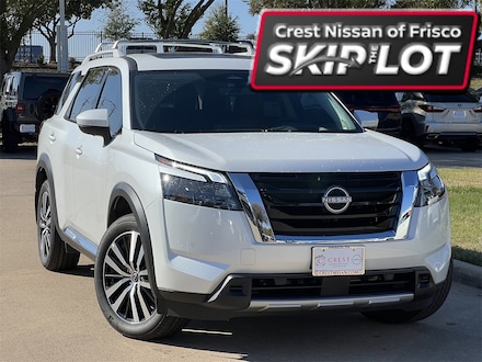 2025 Nissan Pathfinder Platinum SUV