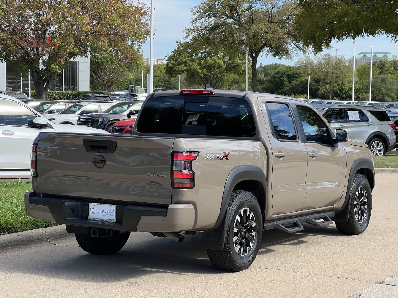 2023 Nissan Frontier 4