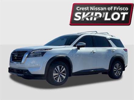 2025 Nissan Pathfinder SL SUV