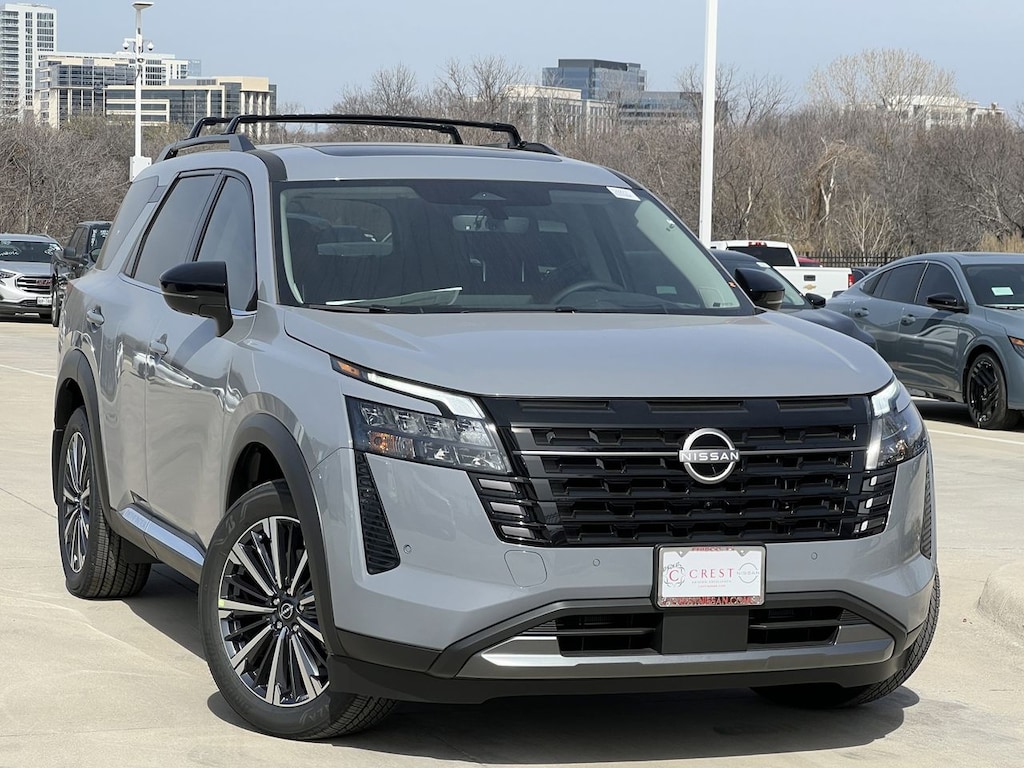 New 2026 Nissan Pathfinder Platinum SUV