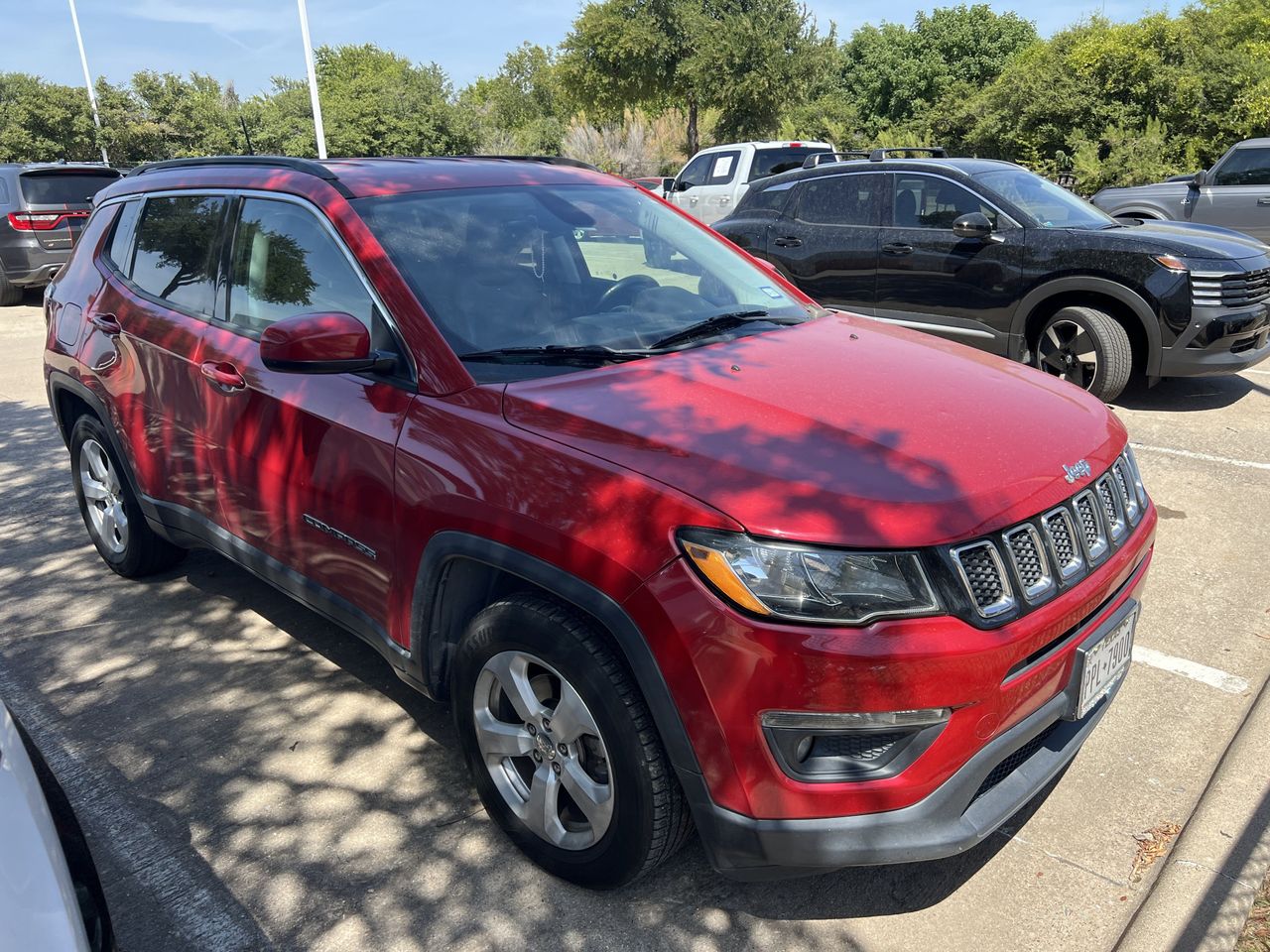 Used 2018 Jeep Compass Latitude with VIN 3C4NJCBB5JT137264 for sale in Frisco, TX