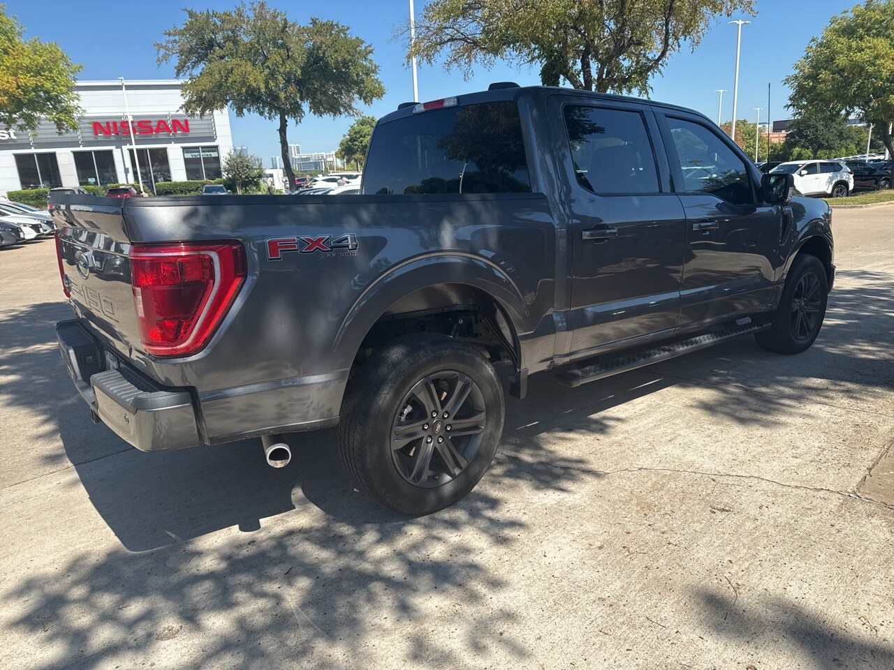 2023 Ford F-150 XLT photo 3